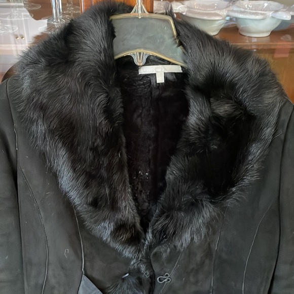Black shearling jacket by Ferre from Belgrade, Serbia - Picture 3 of 12